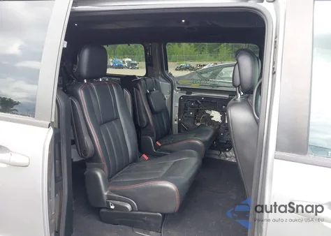 2017 Dodge Grand Caravan Gt из США, поврежденный, VIN 2C4RDGEGXHR841769